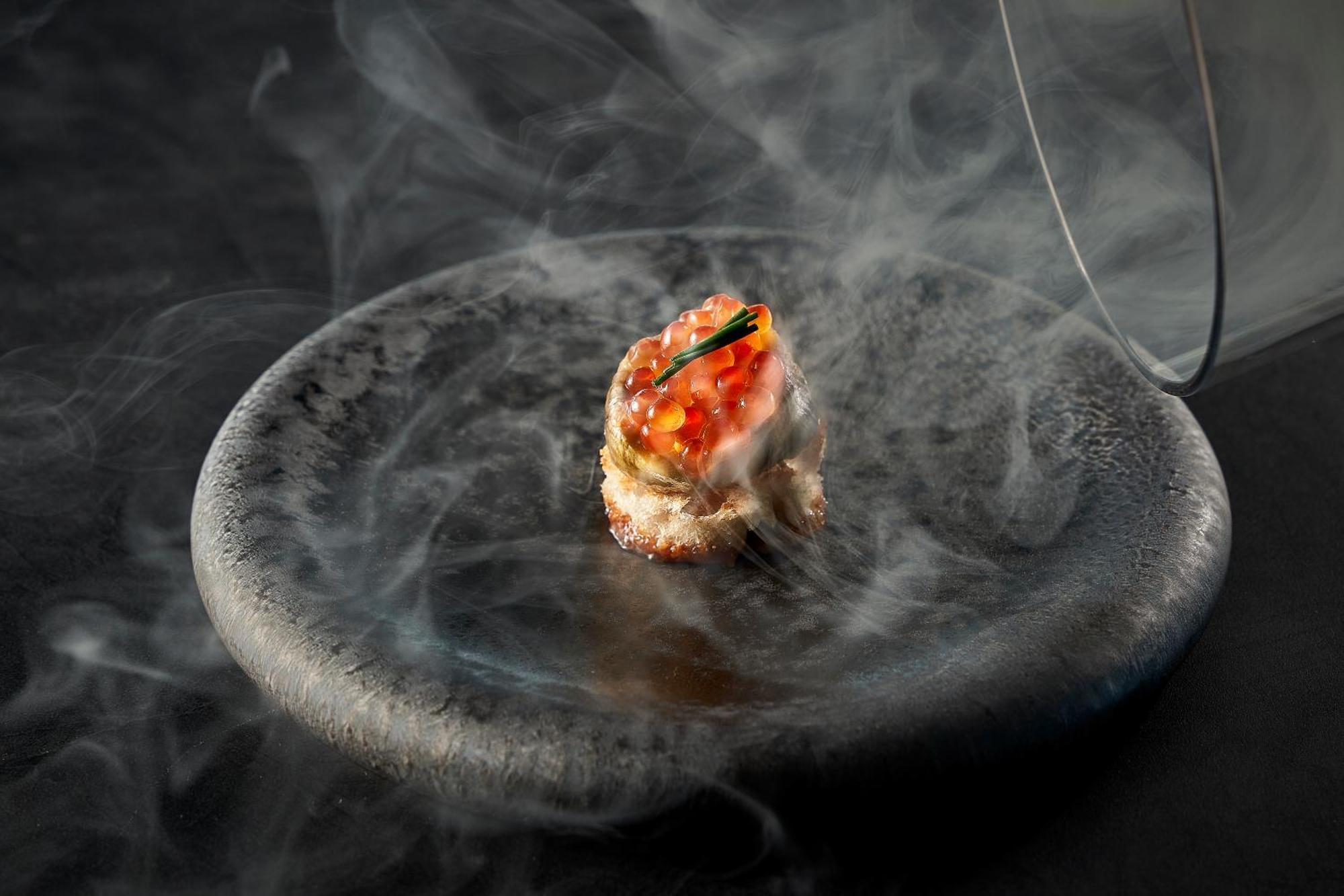 Centara Grand Hotel Osaka Exteriör bild A dish by Chef Grant Achatz