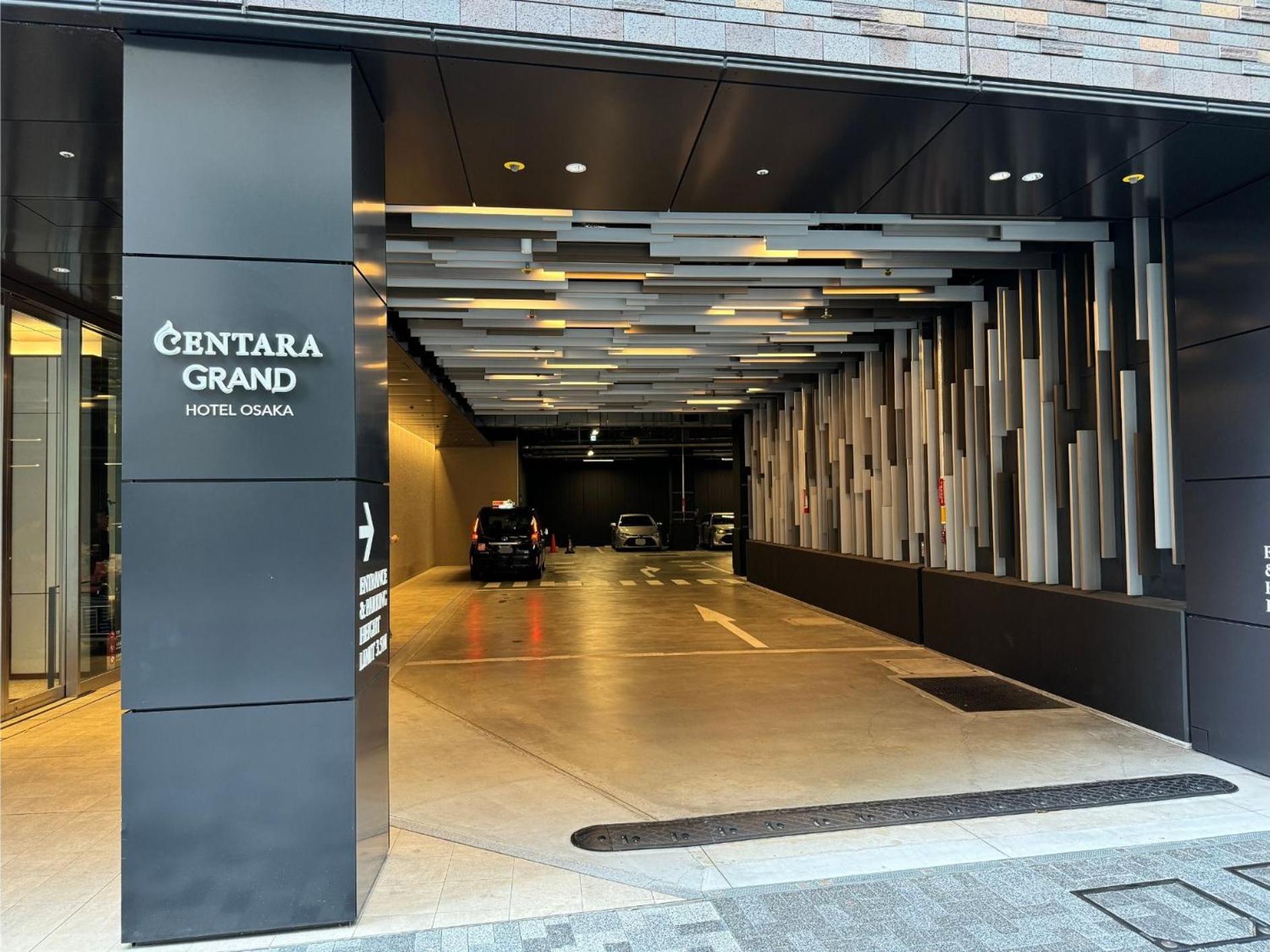Centara Grand Hotel Osaka Exteriör bild Entrance